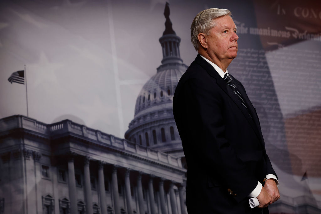 Lindsey Graham Gushes Over Saudi Arabias Reforms On Visit 