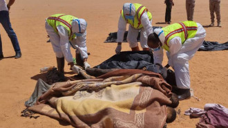 Migrants in the desert 