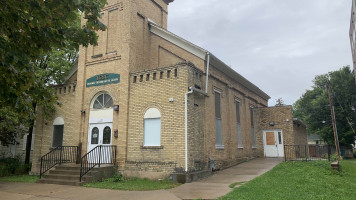 Saint Cloud Islamic Center [courtesy of Jaylani Hussein]