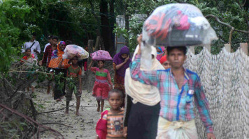 Rohingya leave coxs bazaar