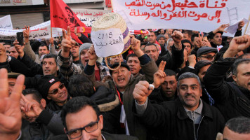 Tunisians attend speech of labour union president