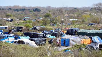 calais refugees