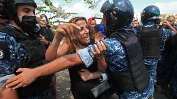 lebanon energy ministry protest