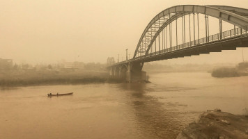 Sandstorm Iran -- AFP