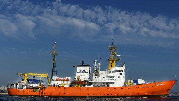 Aquarius rescue ship outside Marseille