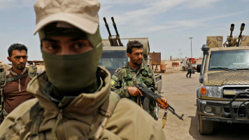 SDF outside Deir Az-Zour AFP