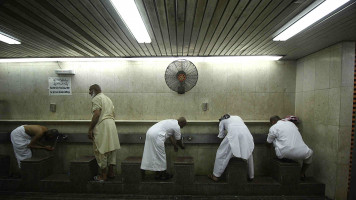 Saudi mosque ablutions anadolu