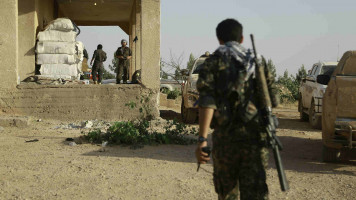 US-backed Kurdish and Arab fighters in Manbij