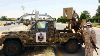 Libya forces near airport