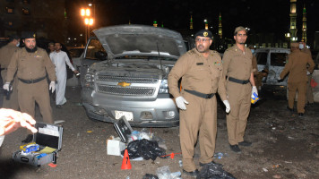 Saudi security prophet mosque attack -- AFP