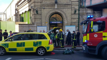 london explosion [twitter.com/londonfire]