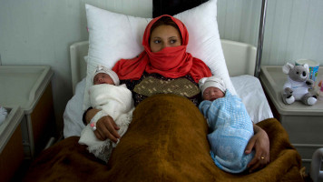 Mosul mother twins