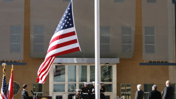 us embassy iraq flag