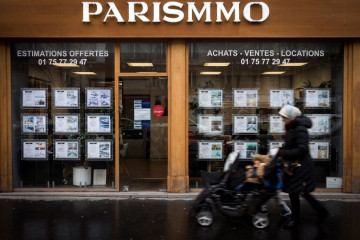 A real estate agency is pictured on December 19, 2017 in Paris