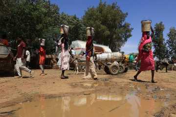 Sudan women environment