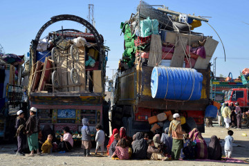 Afghan refugees Pakistan