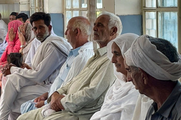 Pakistan families migrant boat