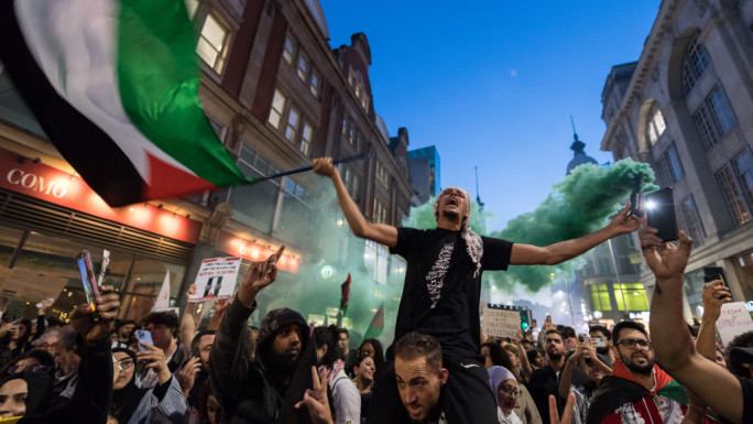 London is Palestinian: Thousands march as Gaza War escalates