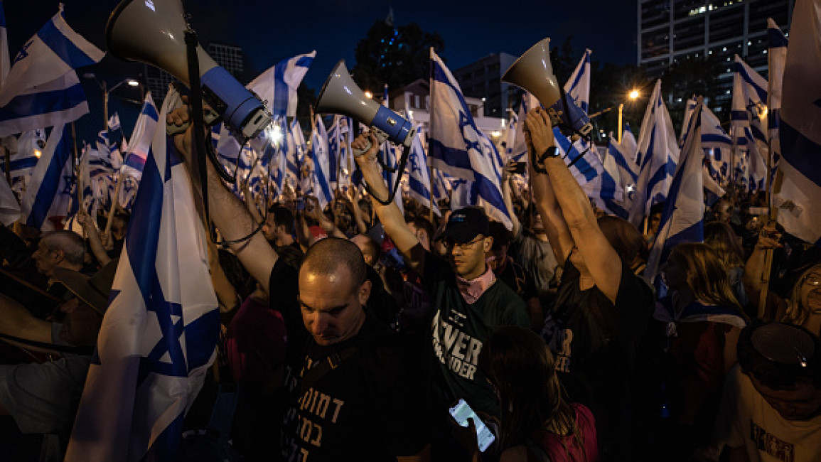 Thousands protest against planned Israeli judicial overhaul