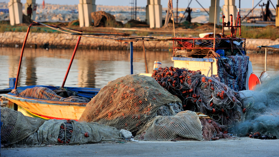 Mahdia, located at the end of the peninsula and opens on the sea of Mahdia