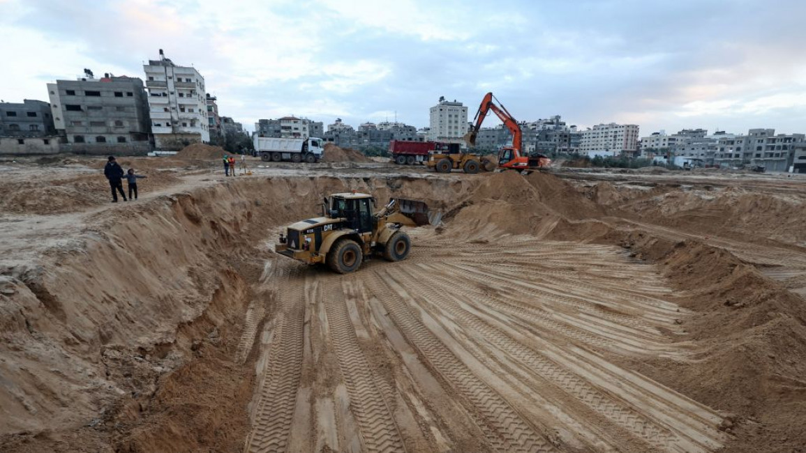 Builders Unearth 2,000-year-old Roman Cemetery In Gaza