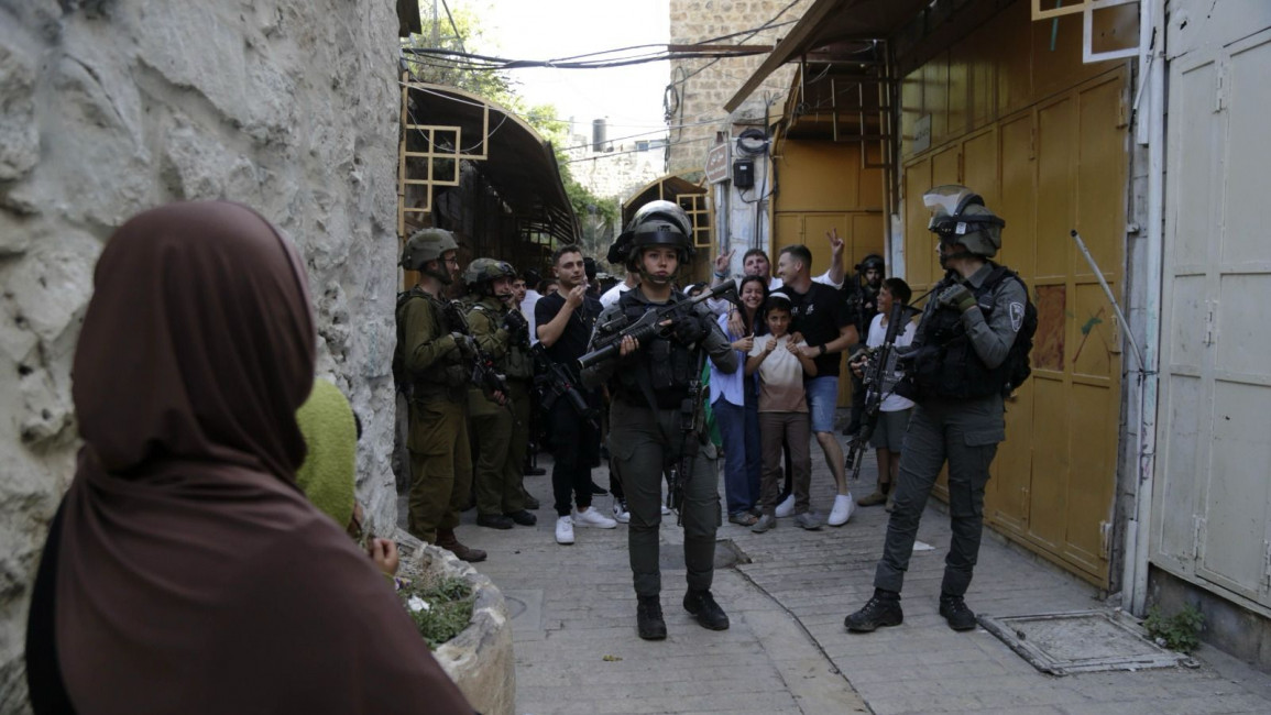 In Hebron, around 200 people were forced to leave their homes in Hebron as a result of heightened access and movement restrictions and increase in search and arrest operations by Israeli soldiers since 7 October 2023. [Issam Ahmed/TNA] 