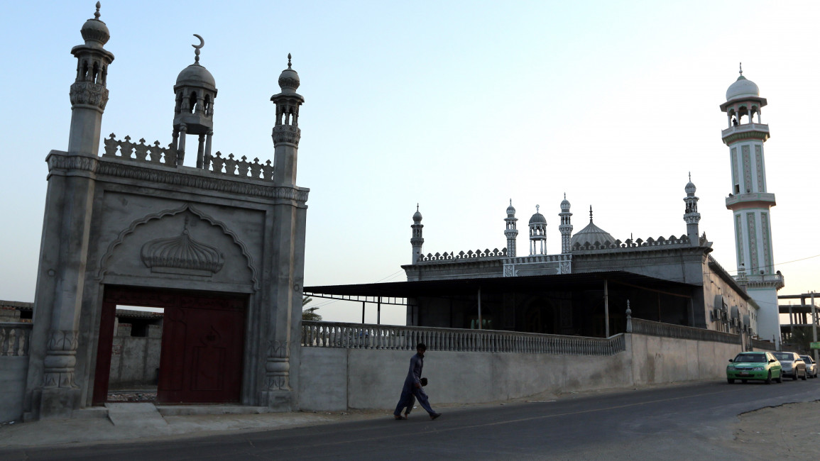 A picture shows an Iranian Sunni mosque in the Teis district of the southern Iranian coastal city of Chabahar on May 11, 2015. Chabahar, located on the coast of Sistan-Baluchistan (south-east), is open to the Oman Sea and the Indian Ocean. It is Iran's gateway to Pakistan and Afghanistan in the east, the Central Asian countries to the north, and Turkey and the Gulf countries in the west