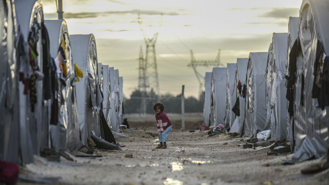 Syrian Kurds in Turkish refugee camp